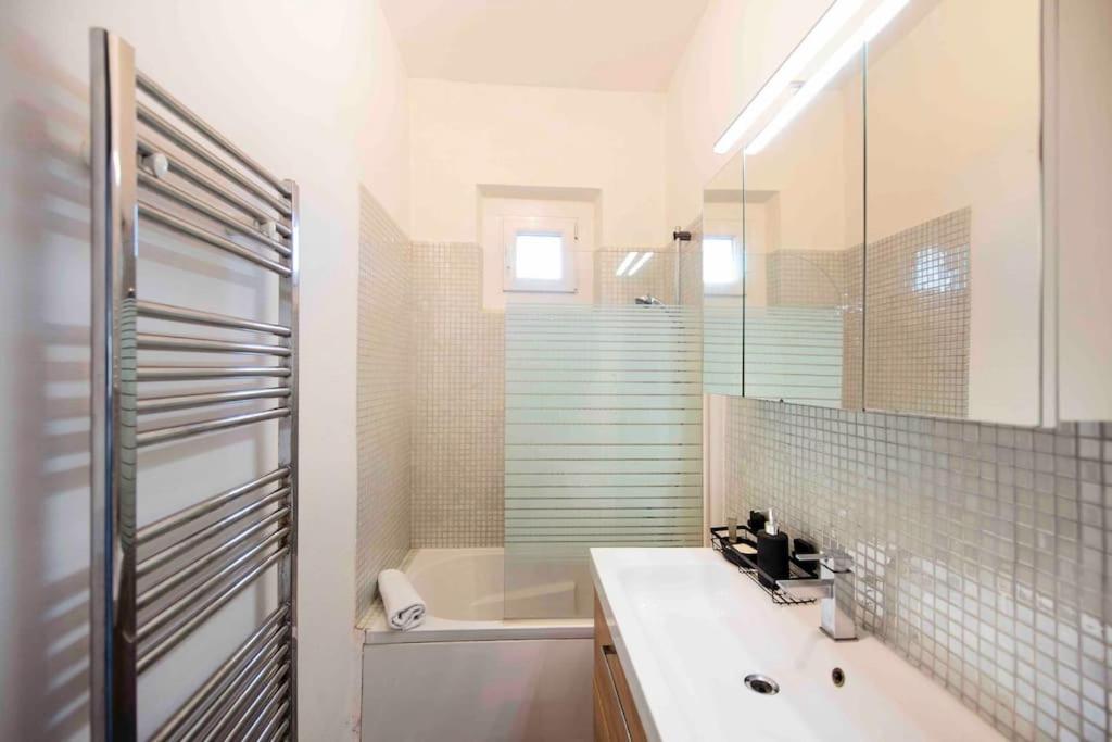 Jolie Maison Sur Orleans, Parking & Climatisation 외부 사진